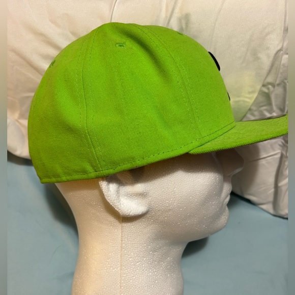 Phillies Flatbrim Cap - Picture 3 of 5